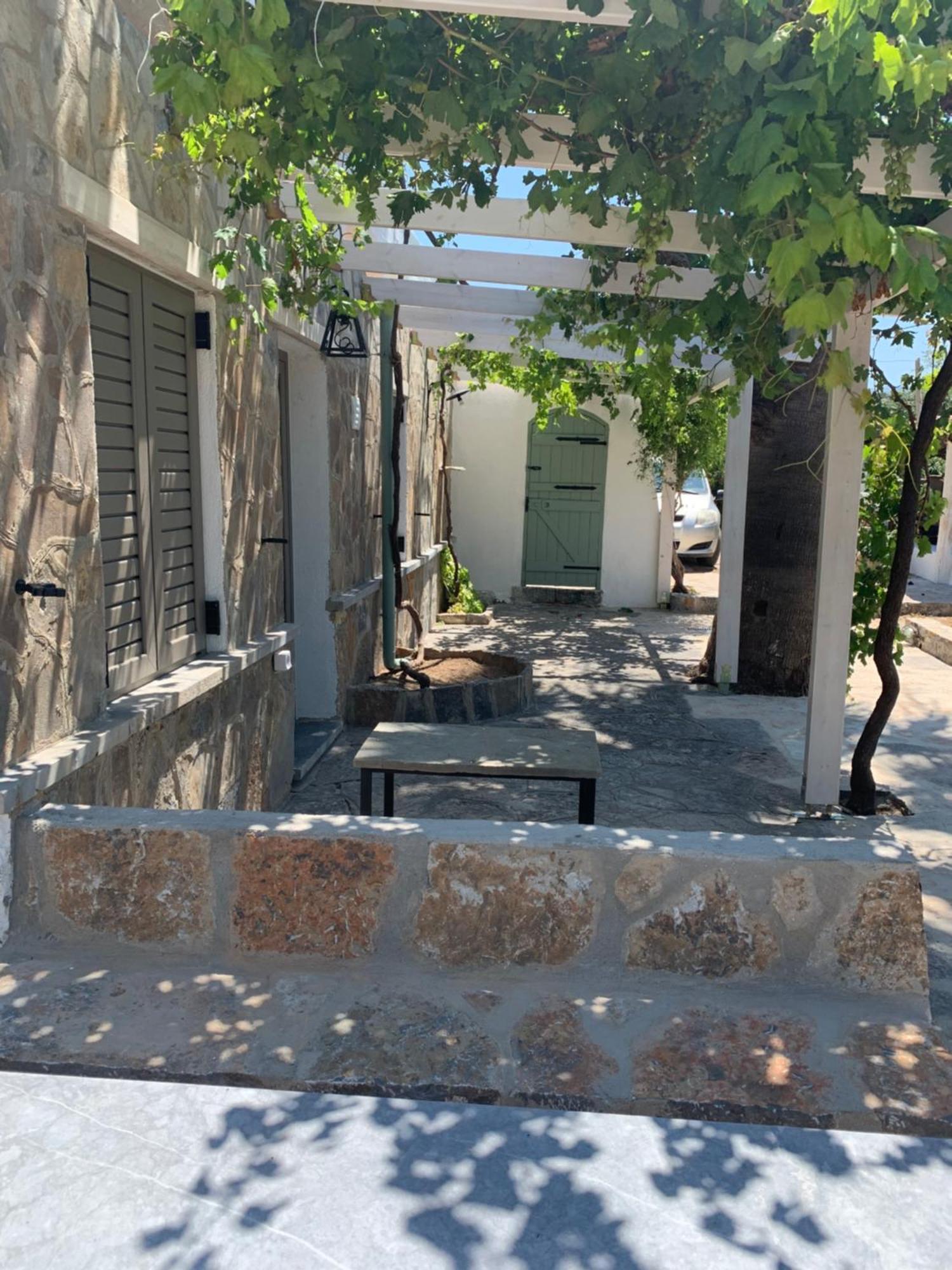 Gioma Garden Villas Istro Exterior foto